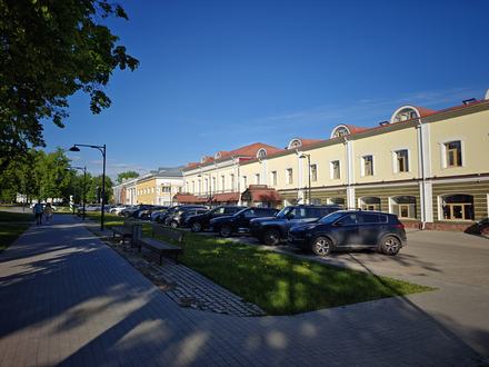 Площадь Ленина (бывш. Торговая)