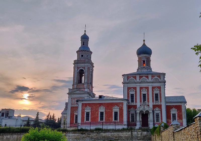 Успенский храм