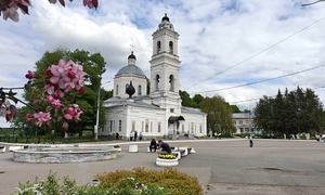 Площадь им. Ленина (бывш. Соборная площадь)