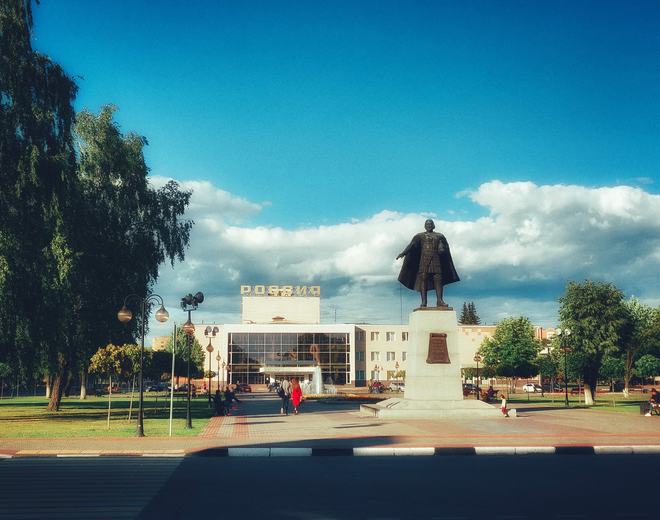 Площадь Владимира Храброго